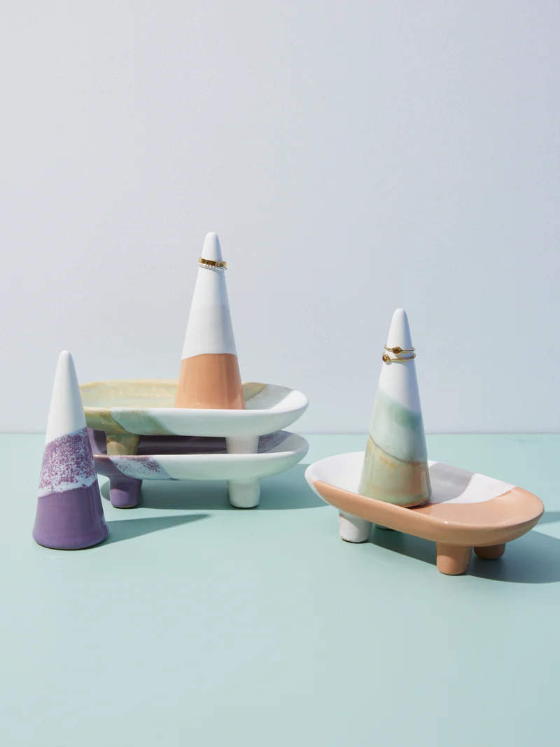 Jones & Co Sparrow Ring Holder Peach | Island Collective